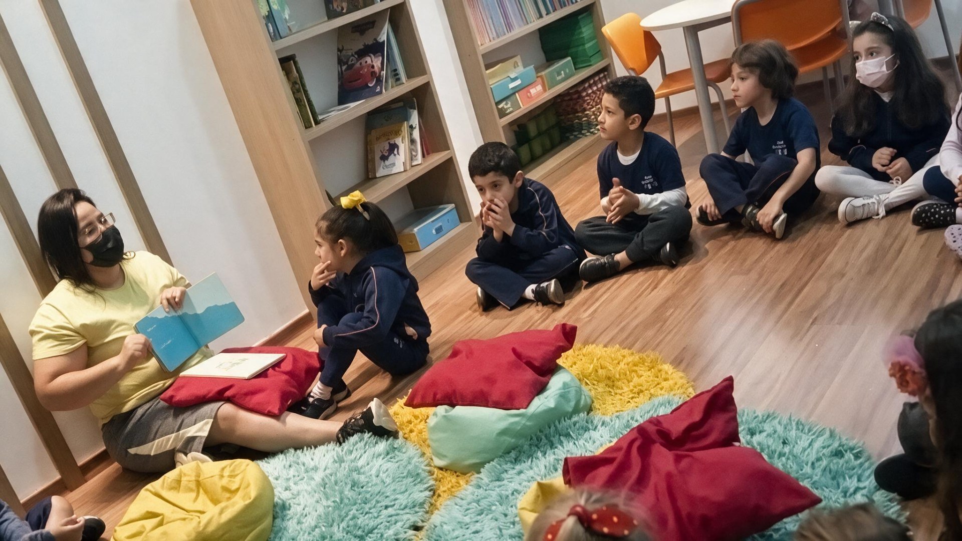 Atividade com alunos do Cordel da Vila Atividade com alunos do Cordel da Vila